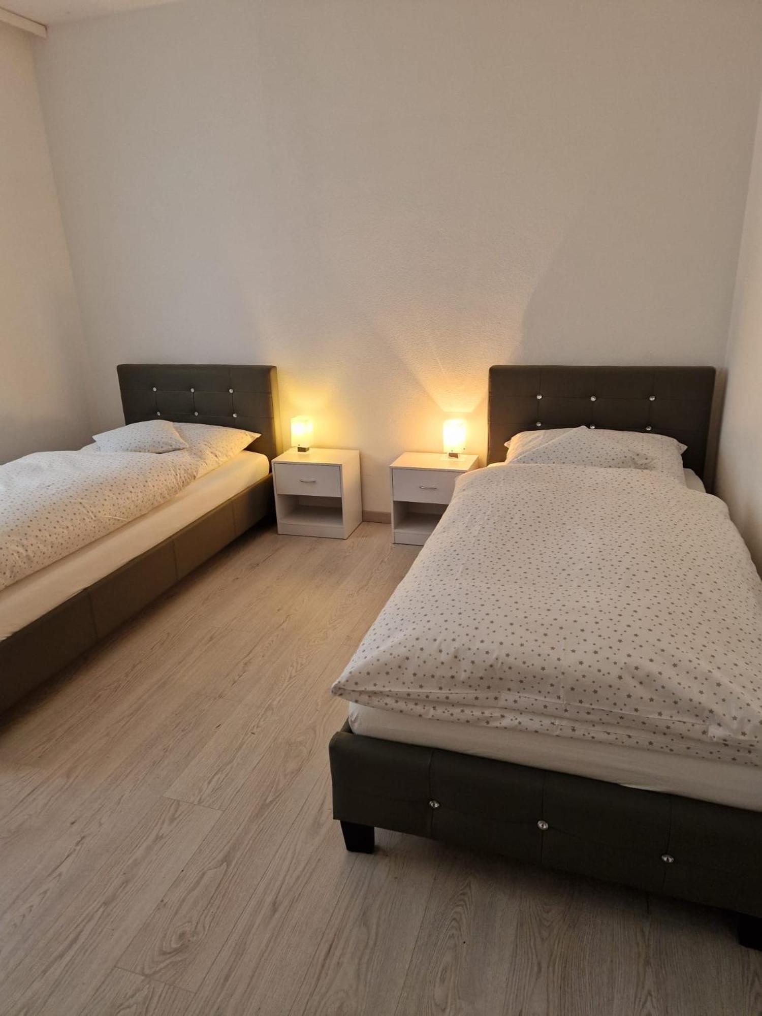 Pension Glueckliche Ruhe Guntzbourg Extérieur photo